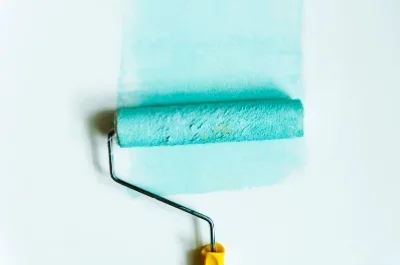 Peinture intérieure à Clavé — murs, plafonds et boiseries
